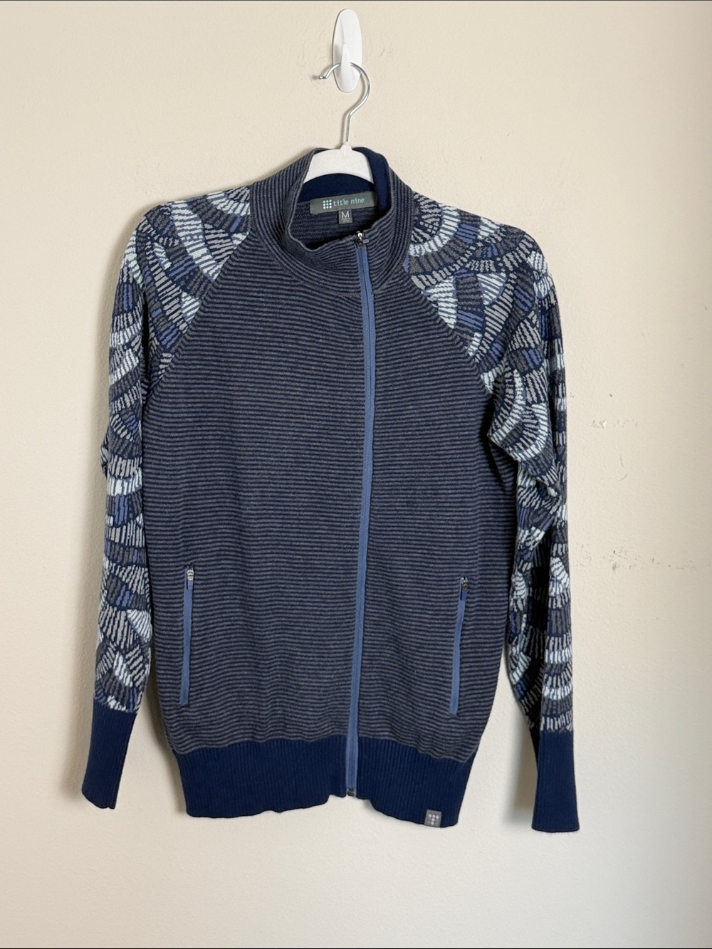 Title Nine Cotten Blend Zip Up Cardigan Size Medium Cozy Outdoor